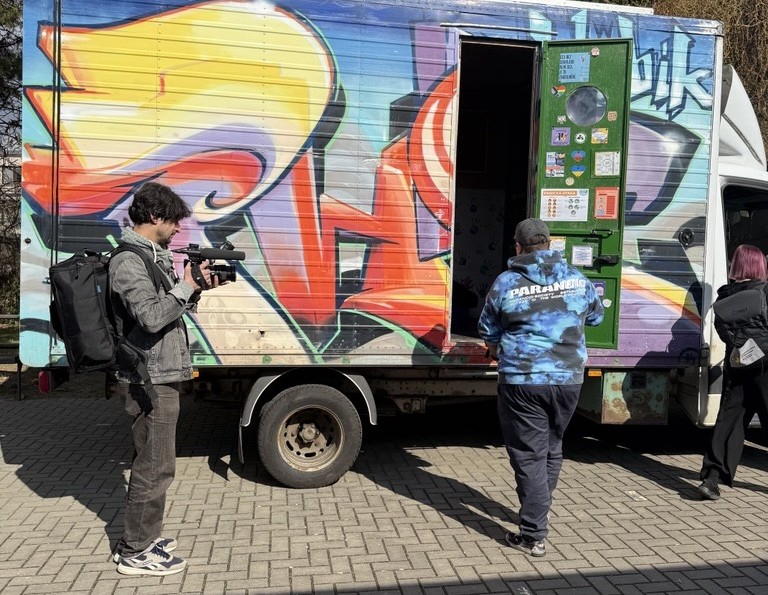 Možnost dobře a bezpečně bydlet je pro děti zásadní. Ty ohrožené nachází bezpečný prostor u nás